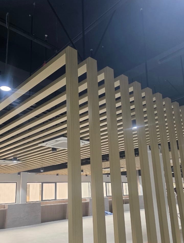 ALUMINIUM BAFFLE CEILING