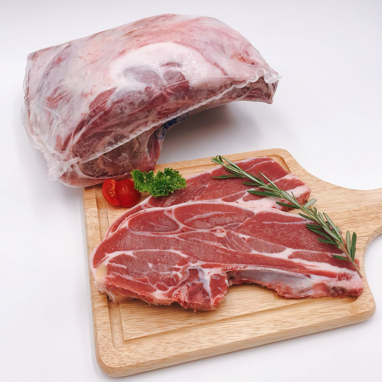 Australia Bone In Lamb Shoulder