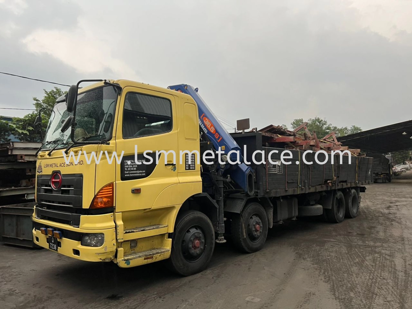 Lorry Crane Tranportation Service