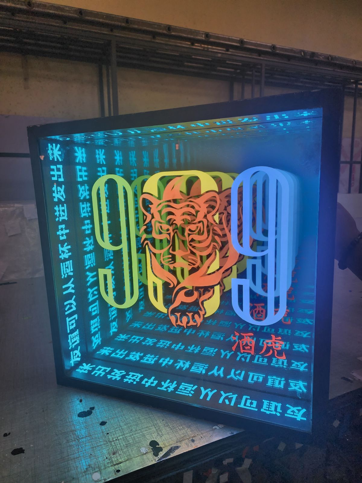 MODERN 3D LED INFINITY MIRROR SIGN MAKER AT KLANG