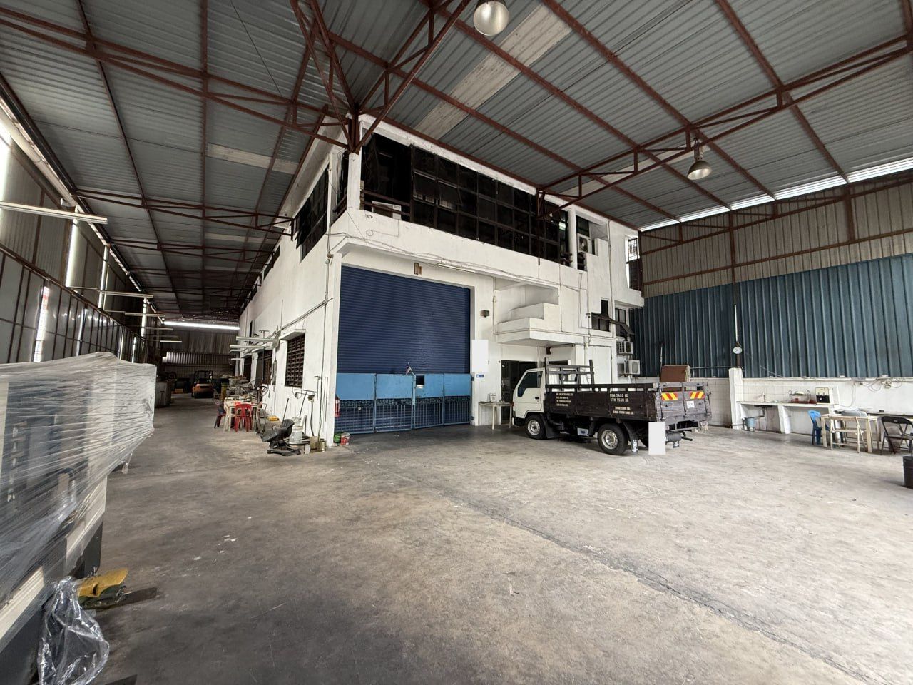 Taman Perindustrian Cemerlang, Desa Cemerlang@ 1.5 Storey Semi D Factory FOR SALE