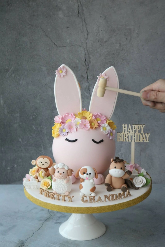 Bunny Animal Chocolate Pinata