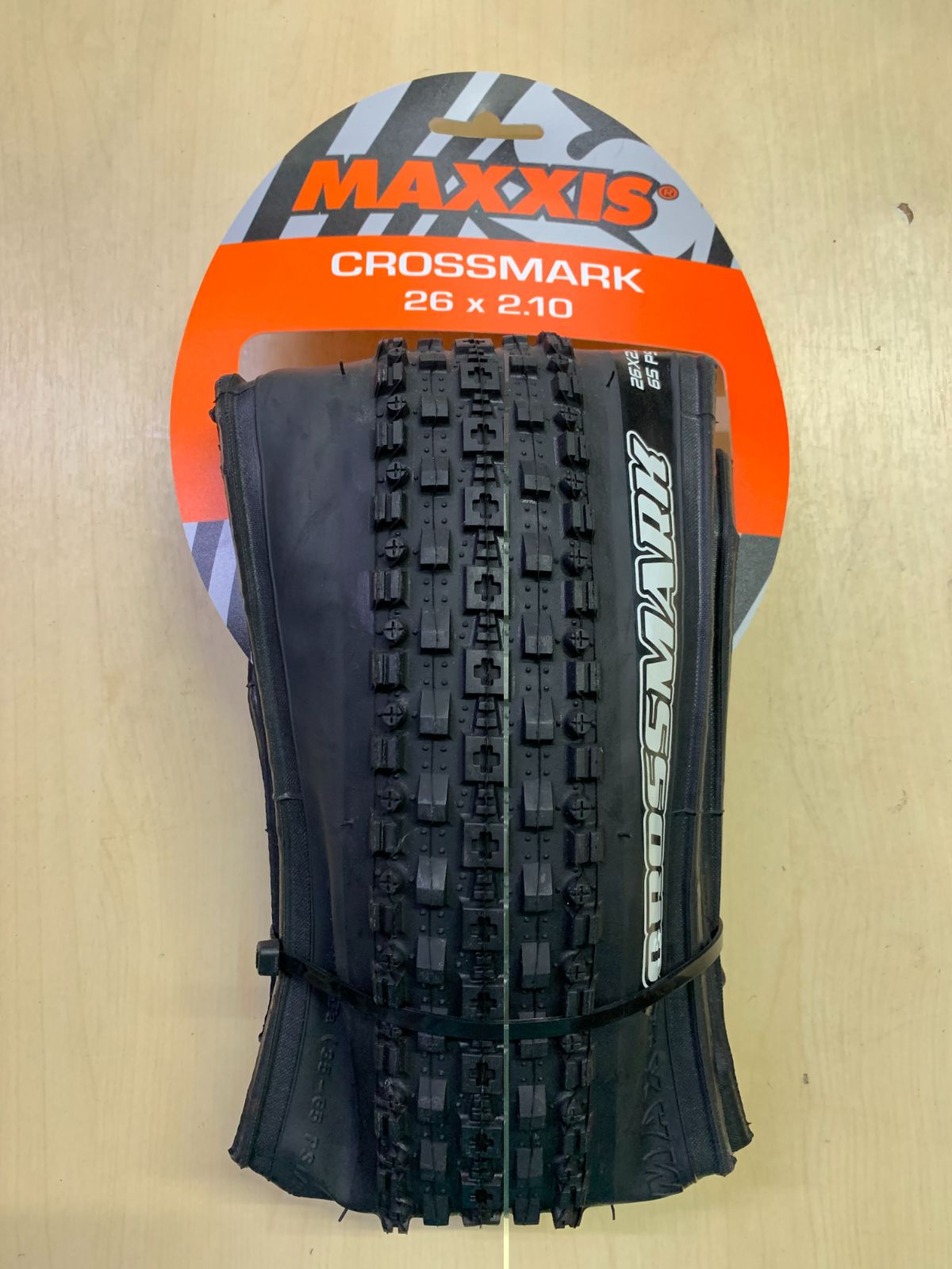 MAXXIS CROSSMARK BIKE TYRE