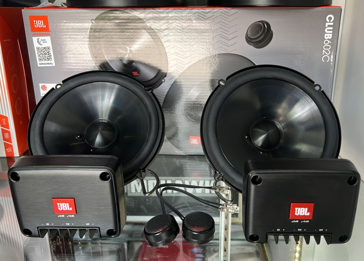 JBL Club 602C