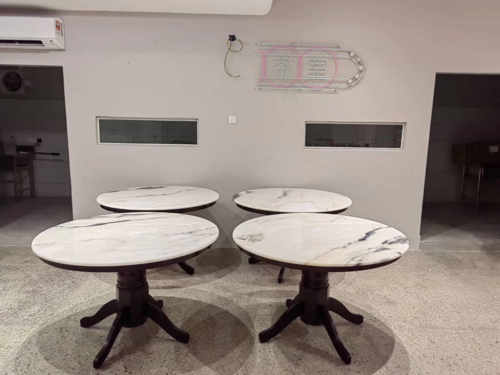 Marble Design Table Top | Round Dining Table | Solid Wood Cafe Dining Stool | Cafe Furniture | Penang | Kedah | Perak | Selangor | Pahag | Perlis | Johor