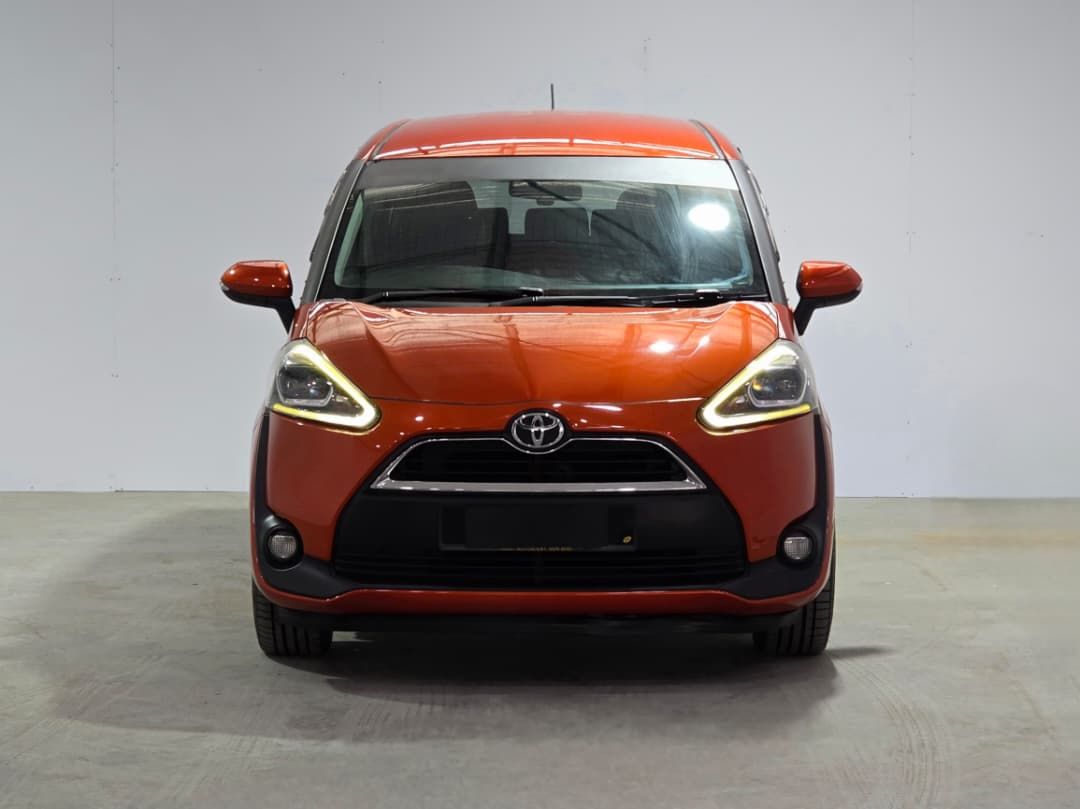 2017 TOYOTA SIENTA V 1.5 AUTO