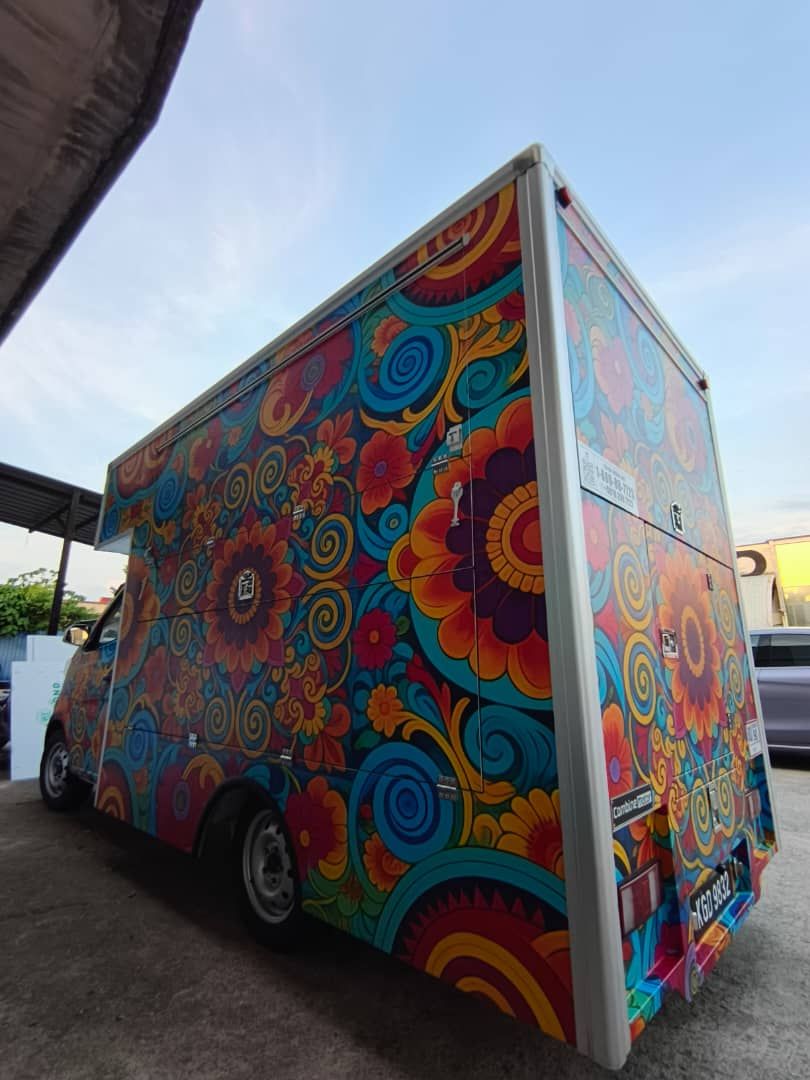 STREET-READY FOOD TRUCK VISUALS | LORRY WRAP STICKER EXPERT IN SETAPAK, SEPANG & NILAI