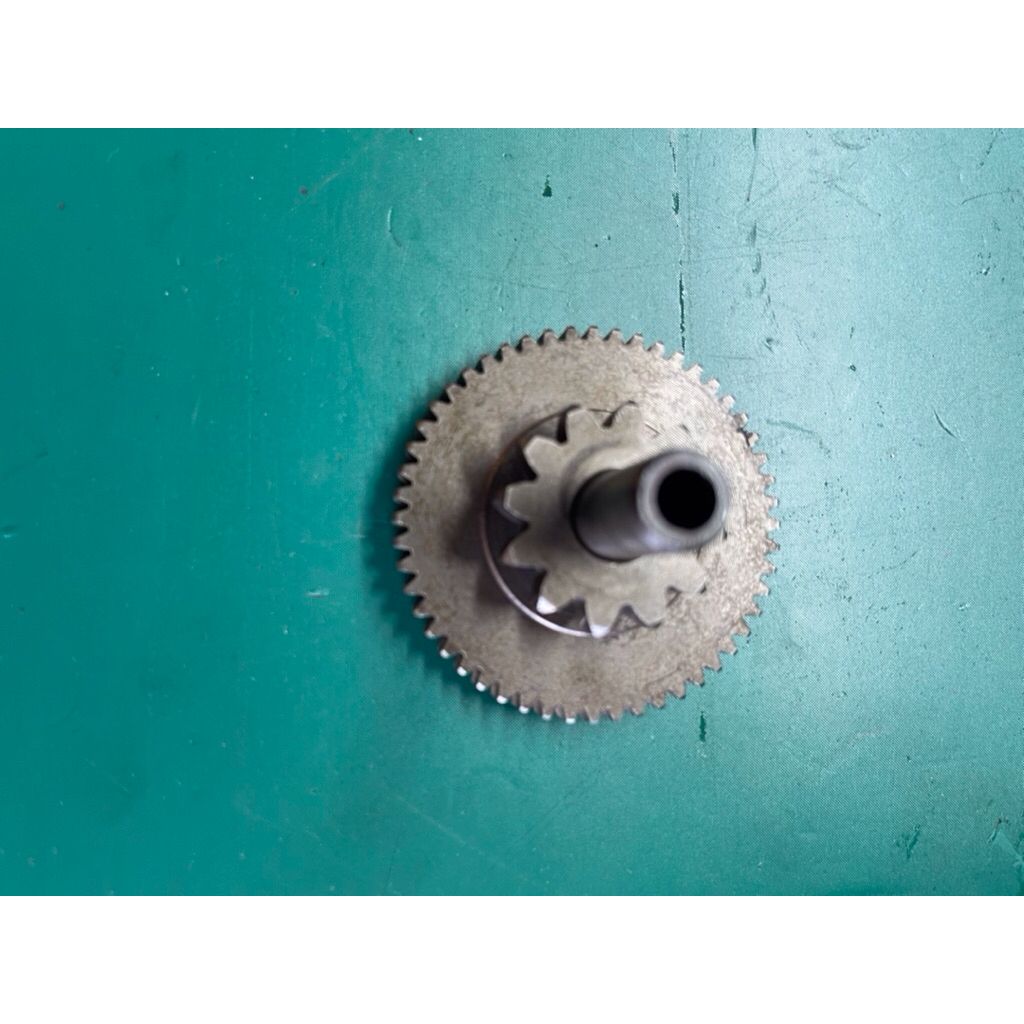 SUZUKI GSXR 750 GK75A GEAR-SPUR IDLER-STARTER 1985-1987