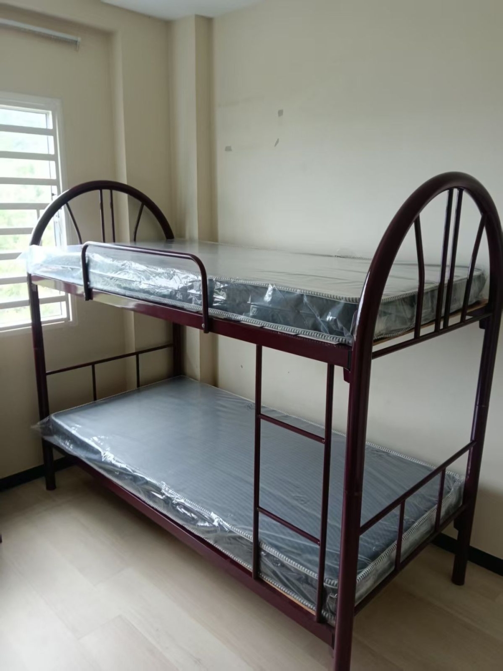 Double Decker Bed Malaysia – Metal Bunk Bed for Foreign Worker Hostel | Single Mattress High Density Rebond Foam | Pillow | Asrama Dorm Bed Full Set JTK Approved KL Penang Johor