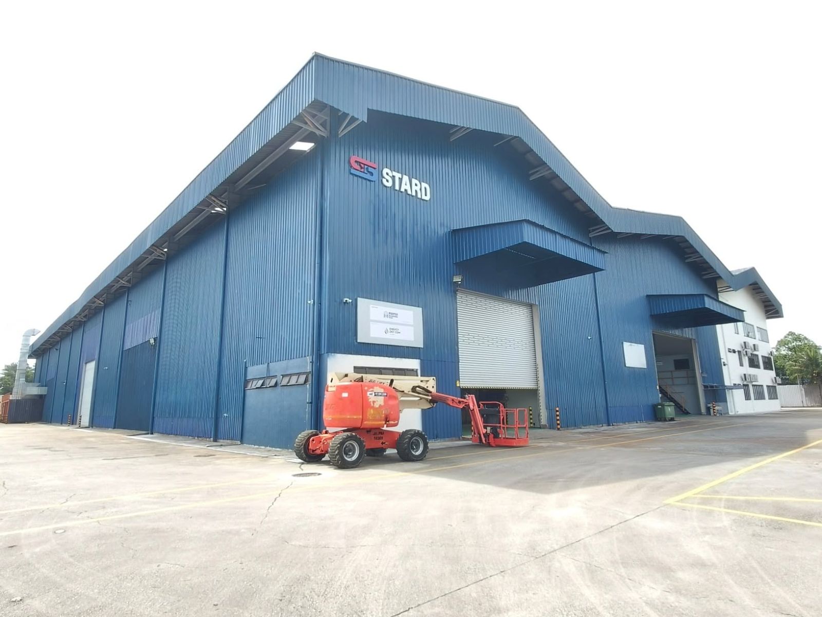 Industries - Pasir Putih Chinese Factory