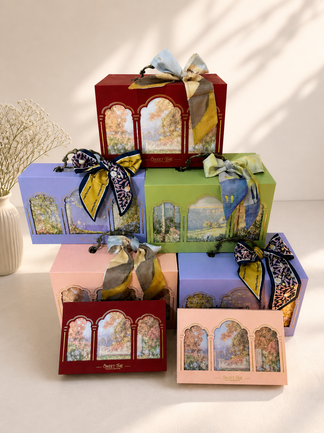 UNIGOLD The French Garden Gift Box Big Capacity Comes with Ribbon Decorated with Arched Window-style