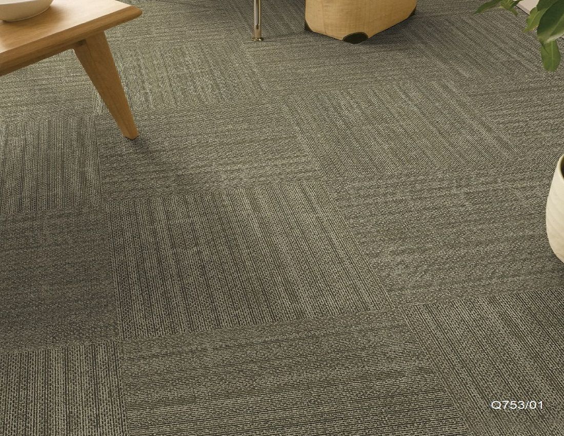 Carpet Tile ~ JM/PHOTOFINISH SQ (50cm x 50cm ) +/- 4.5mm