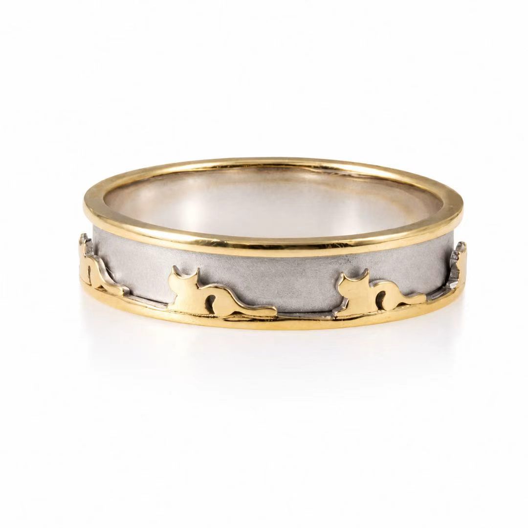 Roman & Co庐 Aurapaw Wedding Band