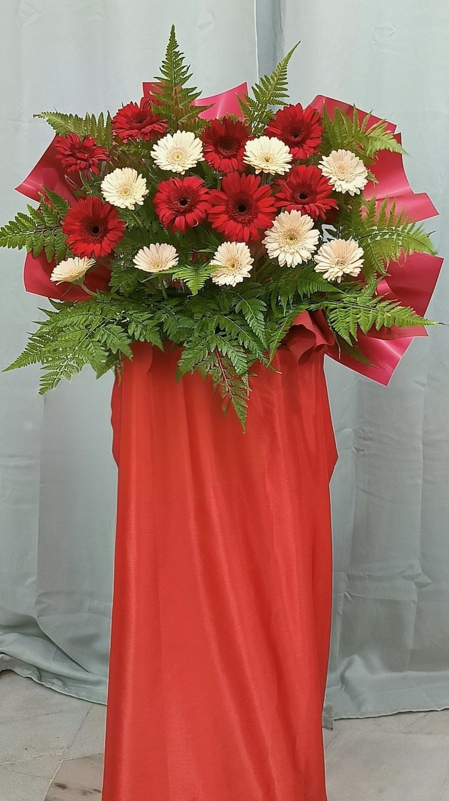 Grand Opening Flower Stand   ( F27 )