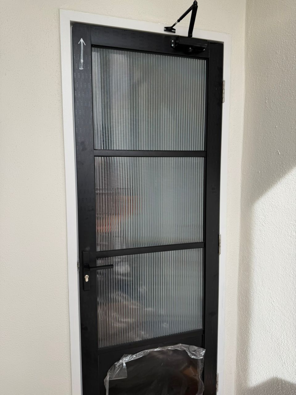 swing door