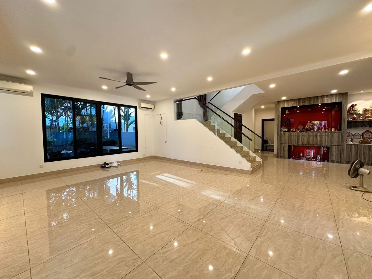 Urgent Sale | Fully Renovated Spacious Bungalow in Prestigious Golf Horizon Hills @ The Hills Township