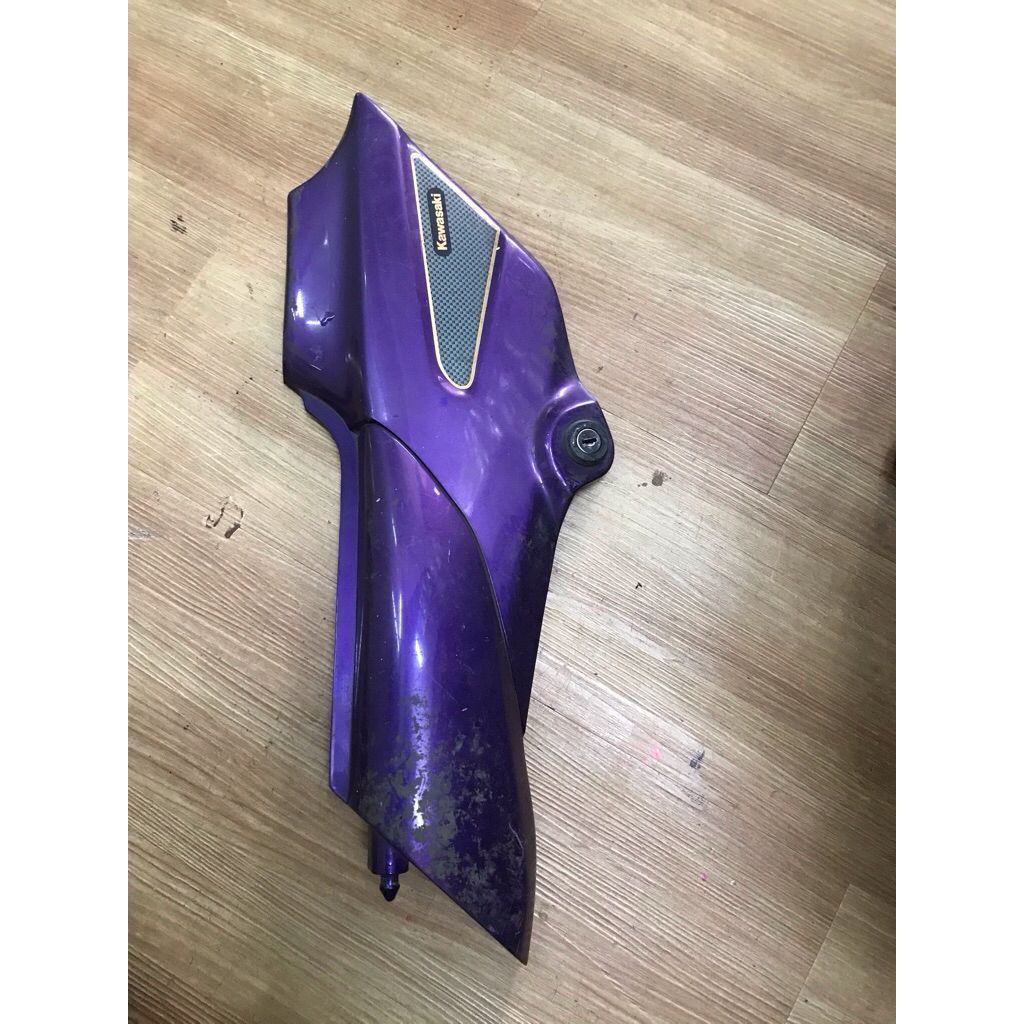 KAWASAKI KR150 NINJA COVER SIDE RIGHT