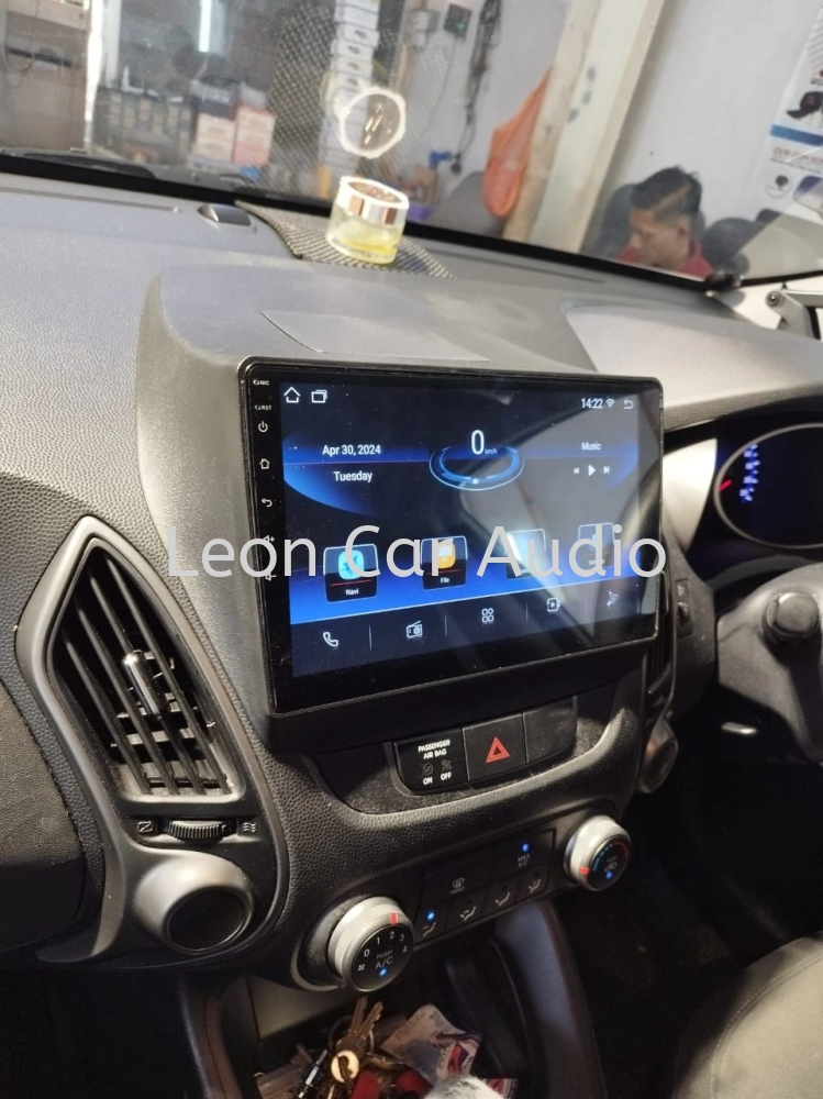 Hyundai tucson ix35 oem 10" android wifi gps system player