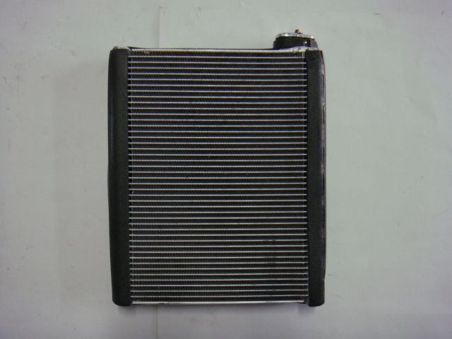 Aud R8 MPF (C) [SWJ-PZ-212]