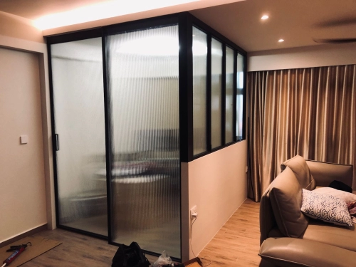 Elegance and Privacy Combined: Fluted Glass Partition for Stylish Condominiums