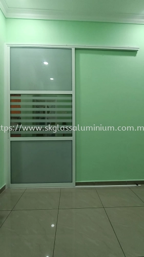 Sliding Door at Selayang