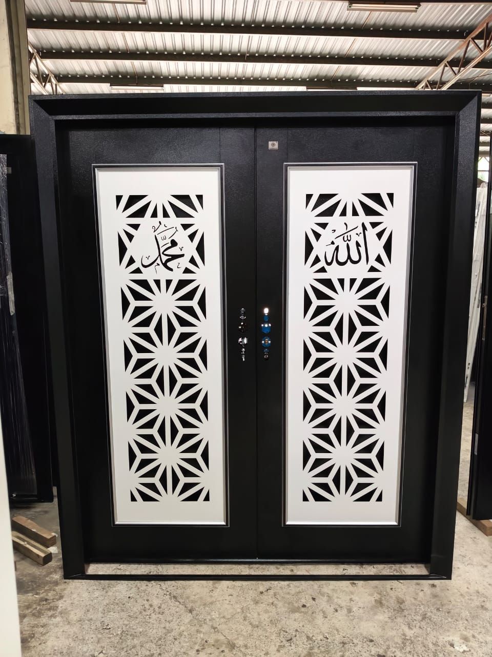 SAFETY DOOR 6X7 BLACK LC624 JAWI A RH