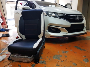 Honda Jazz Car Leather Seat Cushion Installation from Subang Jaya