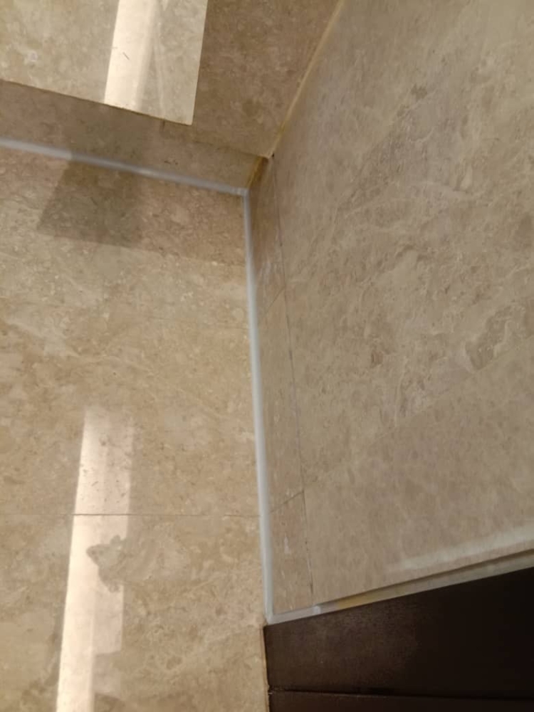 Repair sealant on marble tiles @ Kuala Lumpur