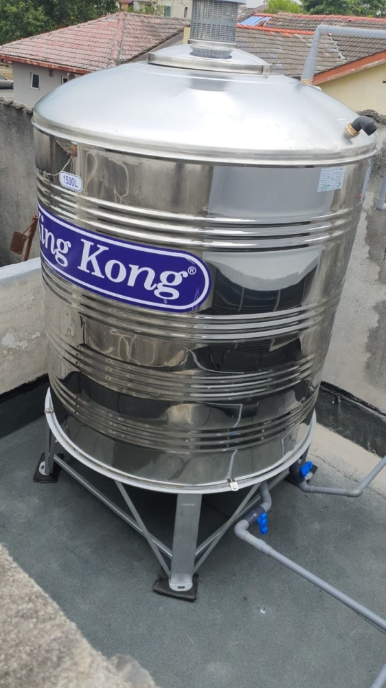 Install Stainless Steel Water Tank