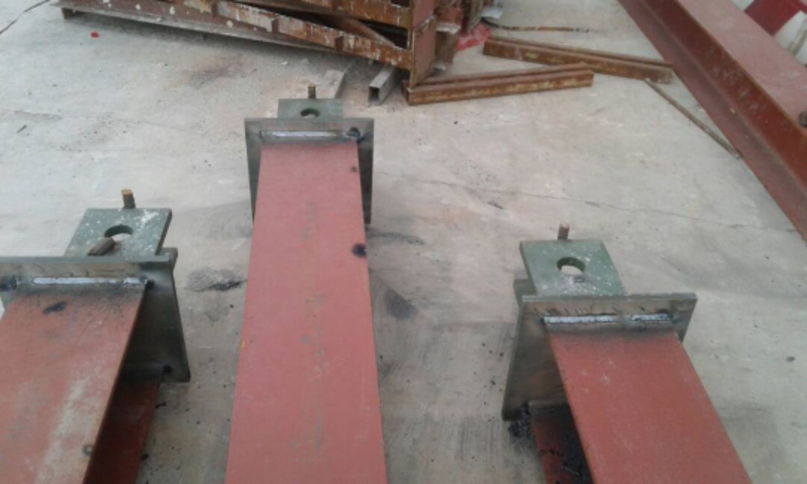 To Supply & Welding Towel Crane Bracket 