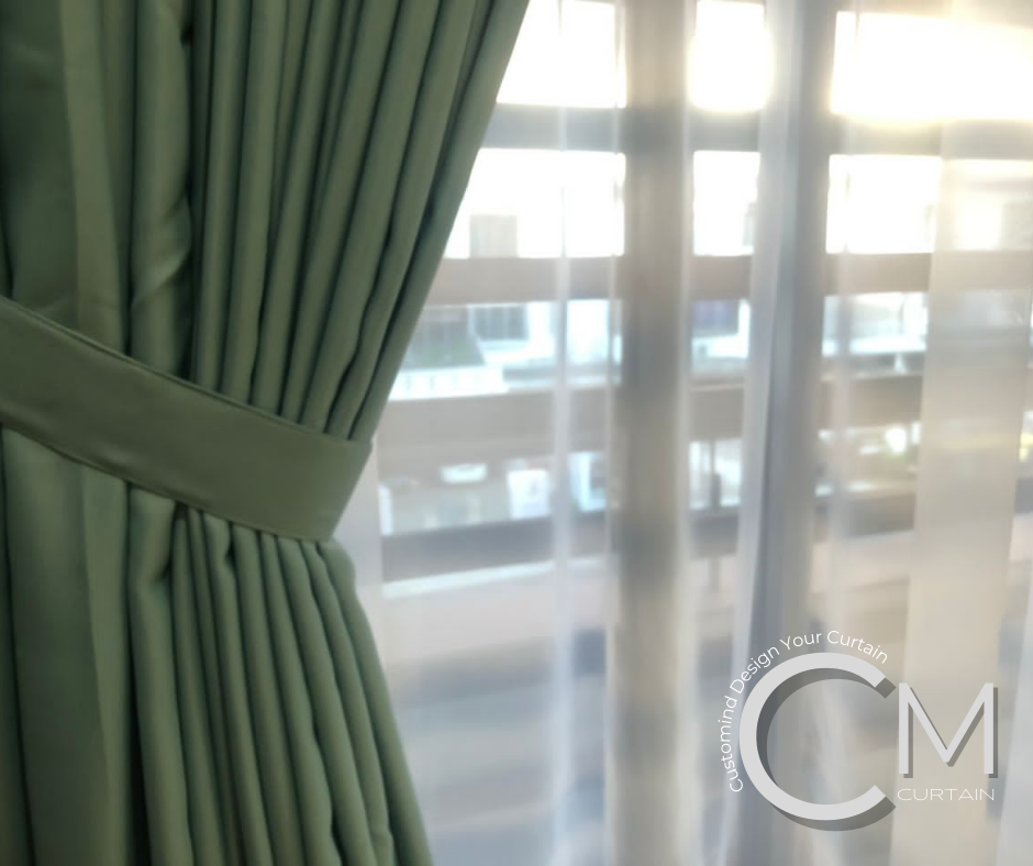 Double Layered Curtain