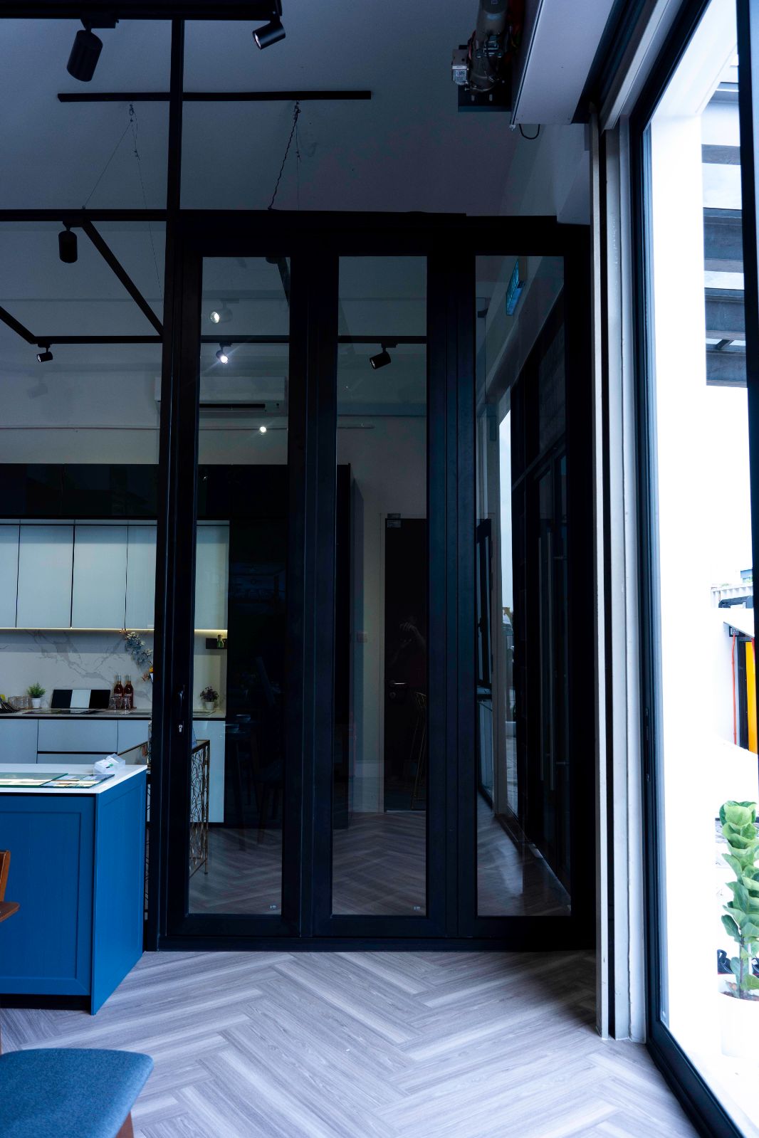 V Master Aluminium & Glass Trading (M) Sdn Bhd #23