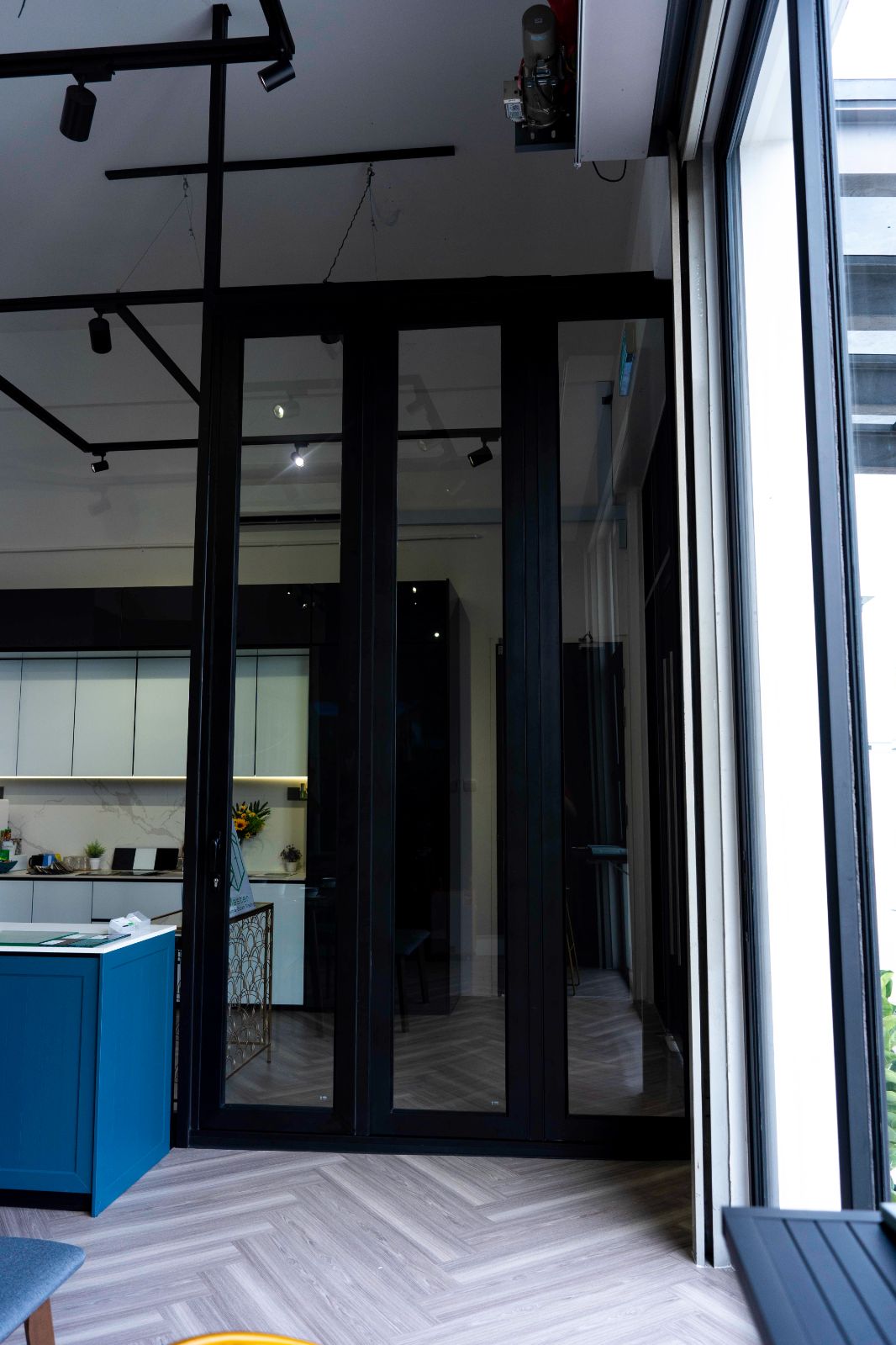 V Master Aluminium & Glass Trading (M) Sdn Bhd #21