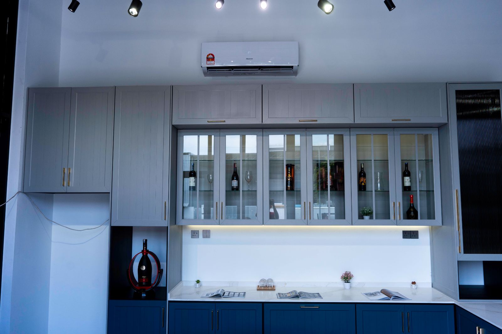 V Master Aluminium & Glass Trading (M) Sdn Bhd #19