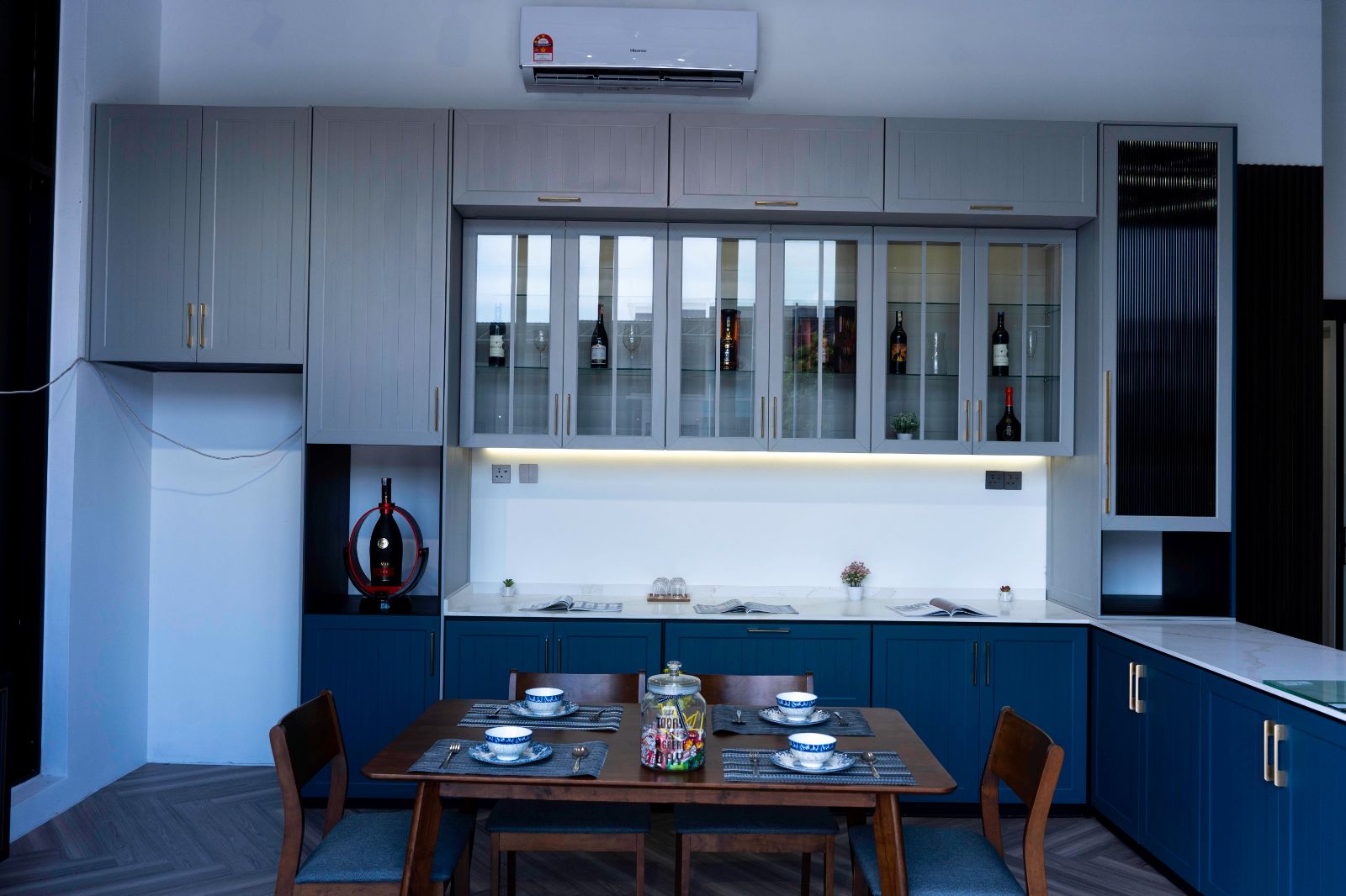 V Master Aluminium & Glass Trading (M) Sdn Bhd #29