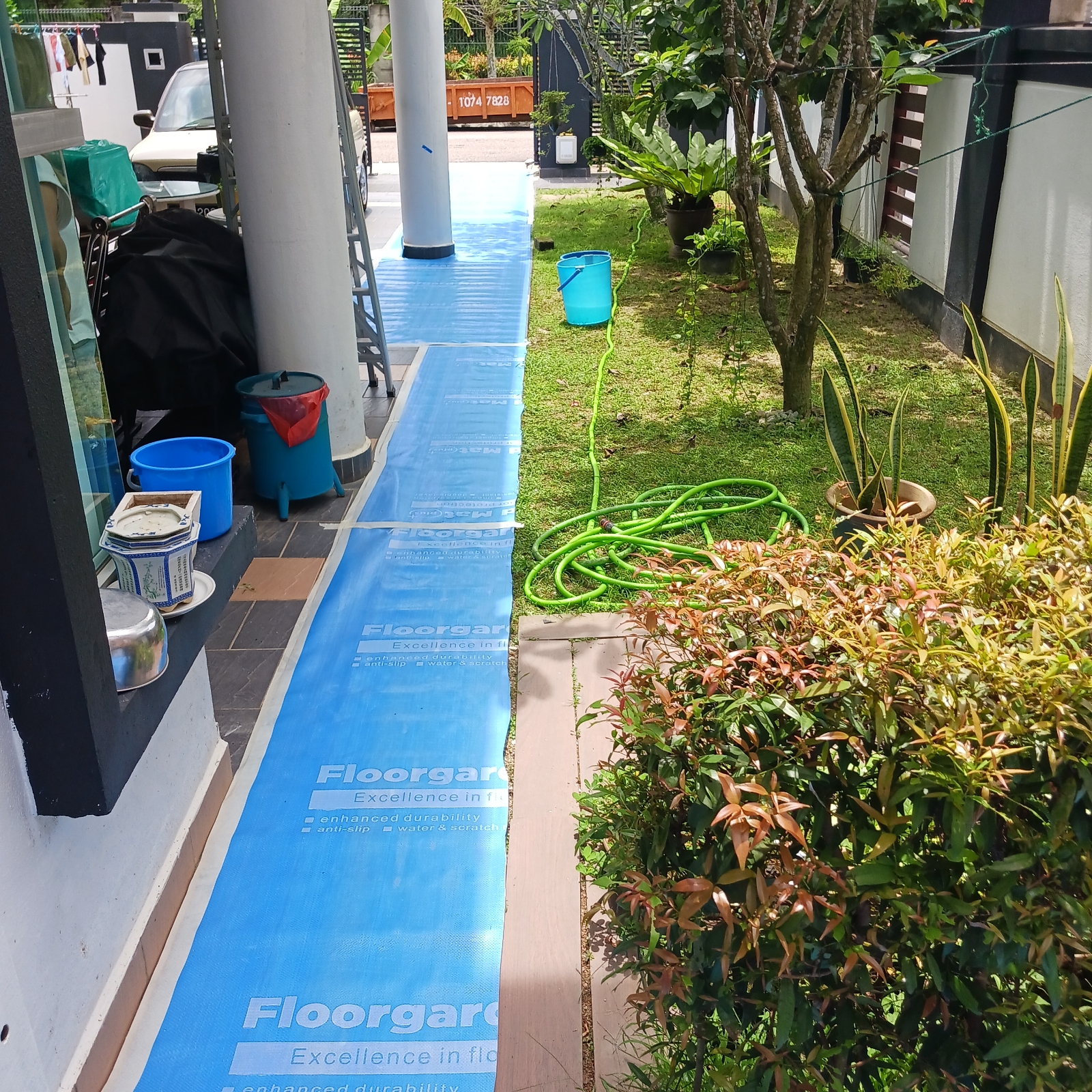 Yard Area Repair Floor Tile And Aluminum Work