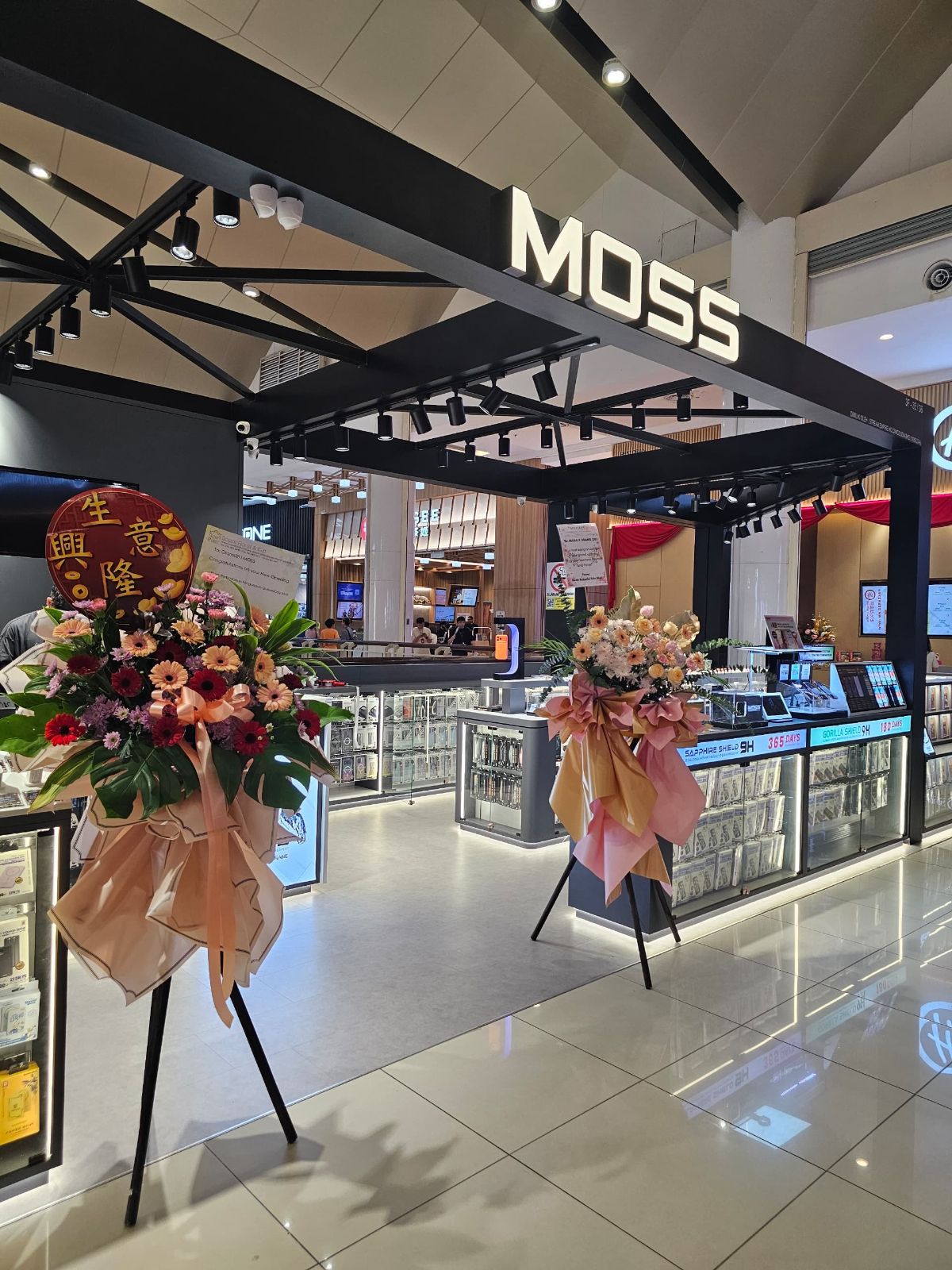 MOSS X GRAMS (28), QUEENSBAY MALL PENANG