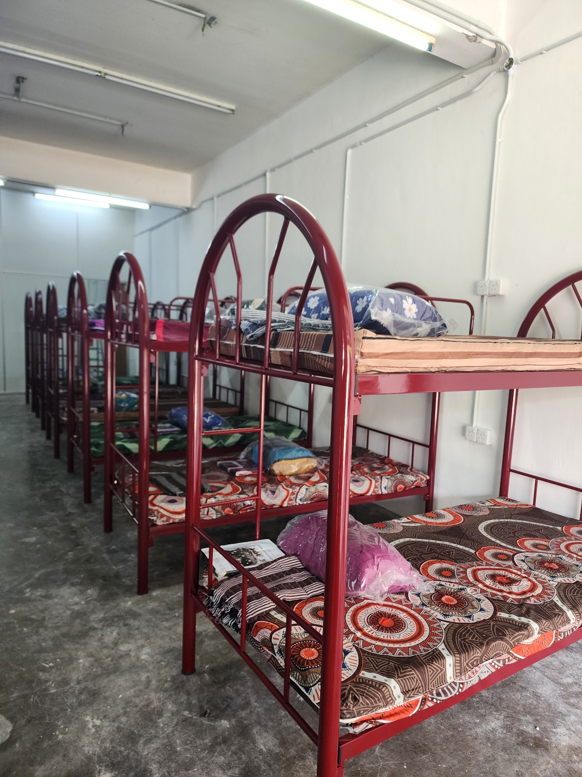 AVANTIS TECHNOLOGIES SDN BHD (Hostel Equipment)