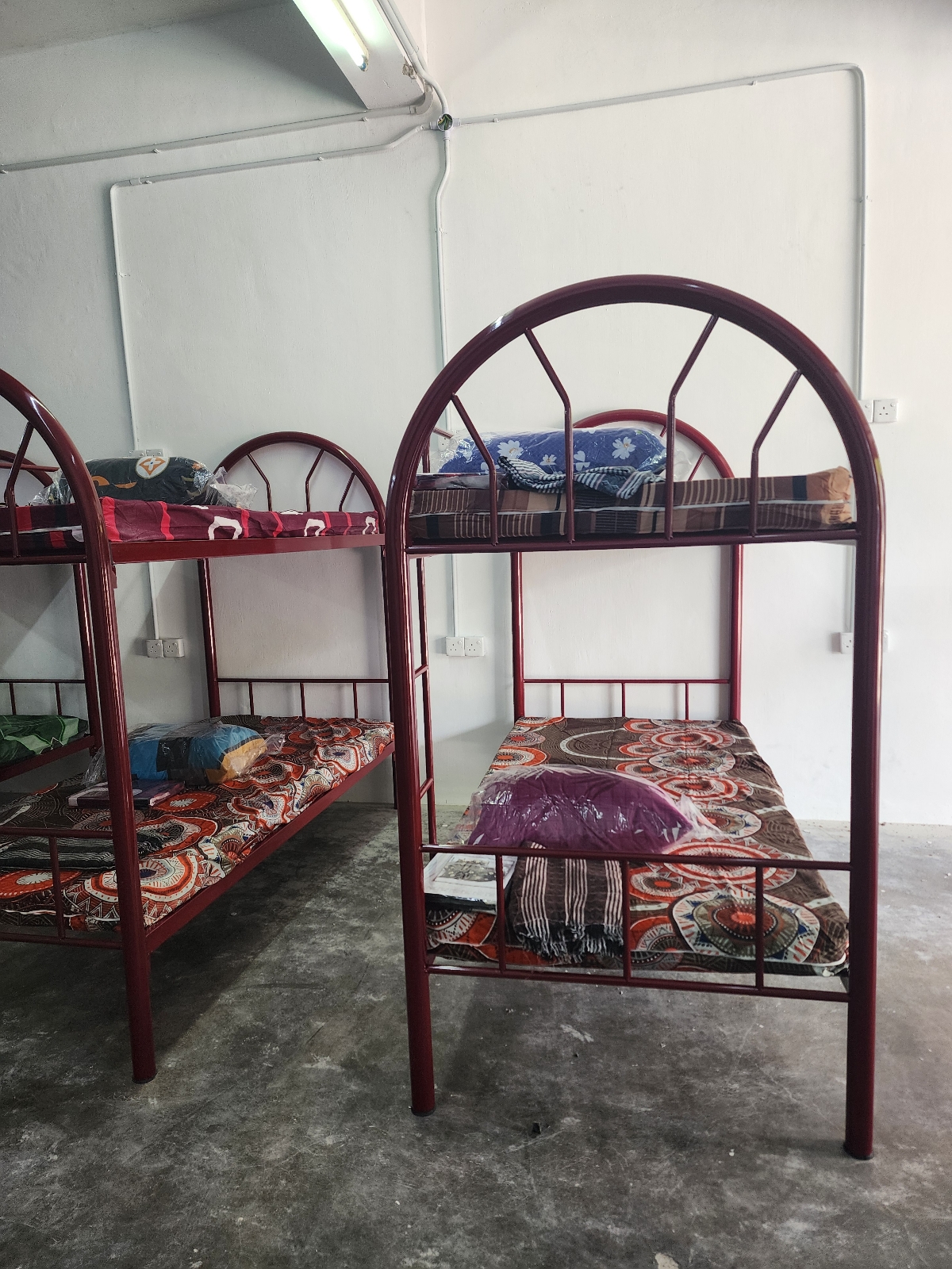 AVANTIS TECHNOLOGIES SDN BHD (Hostel Equipment)