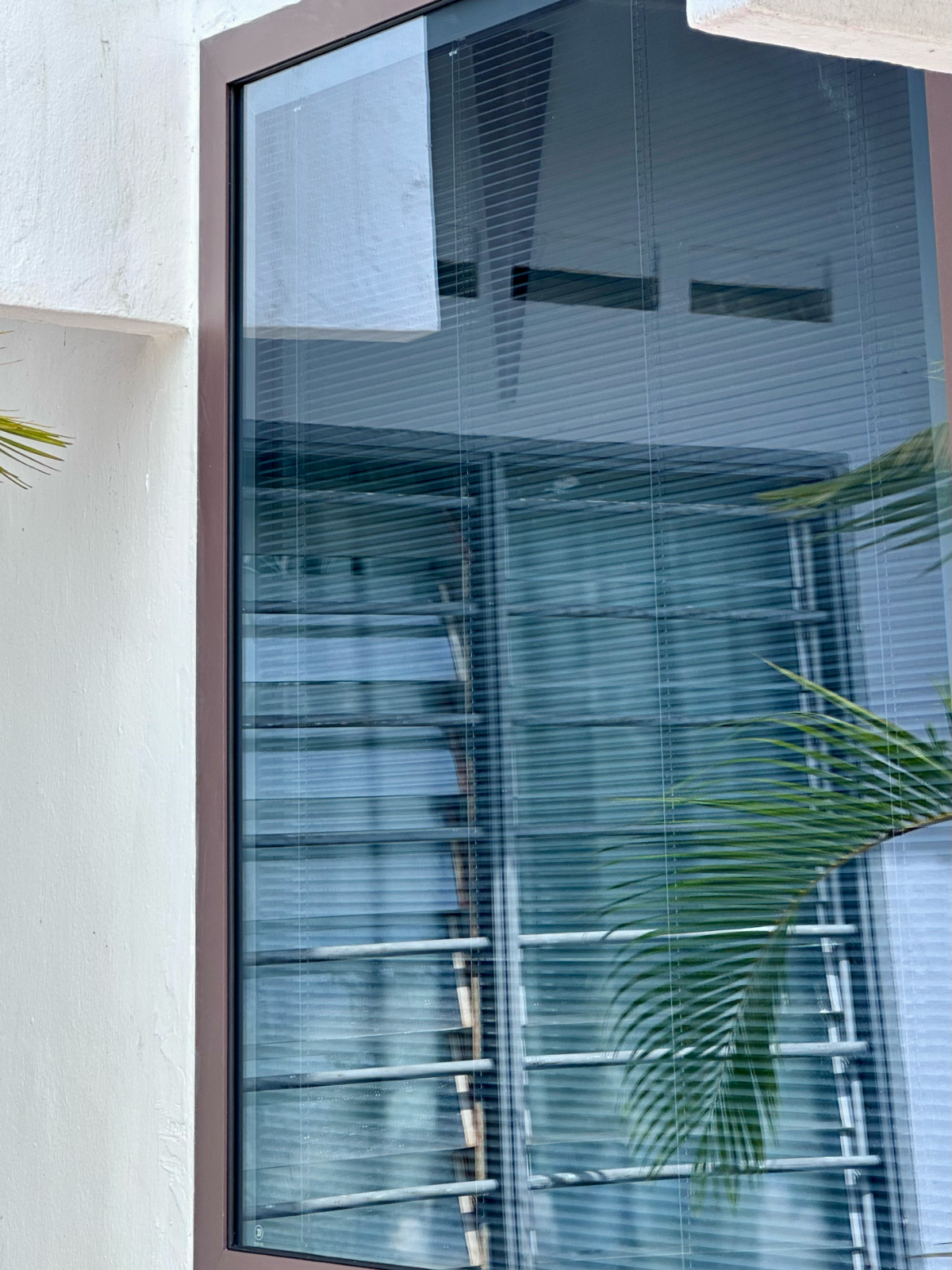 HX50 System Window - Fixed Panel With Built - In Louvers