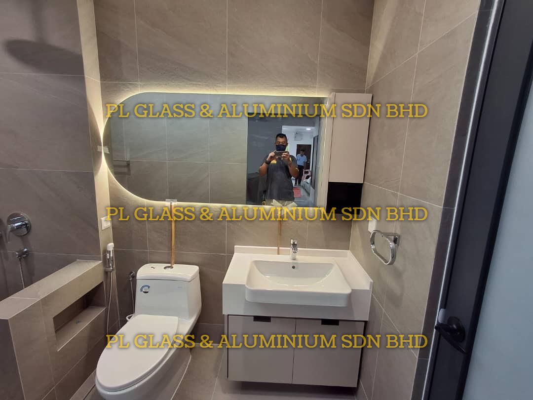 Aluminium Vanity & Glass Mirror