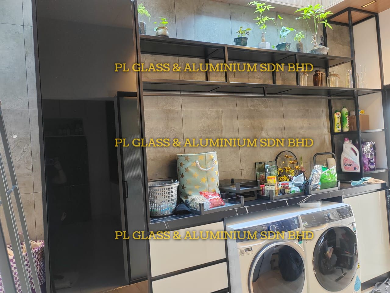 Kabinet Aluminium