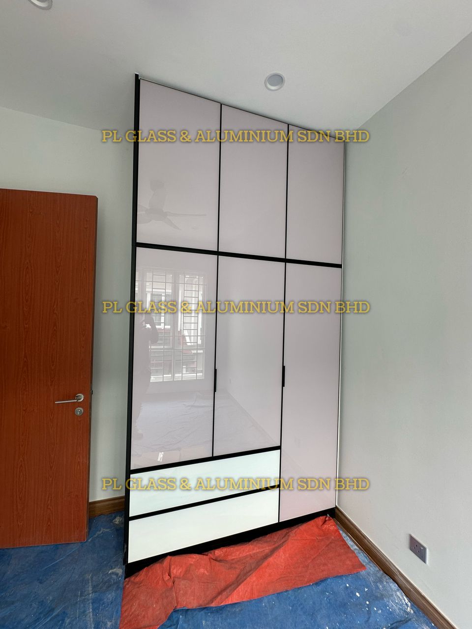 Kabinet Aluminium