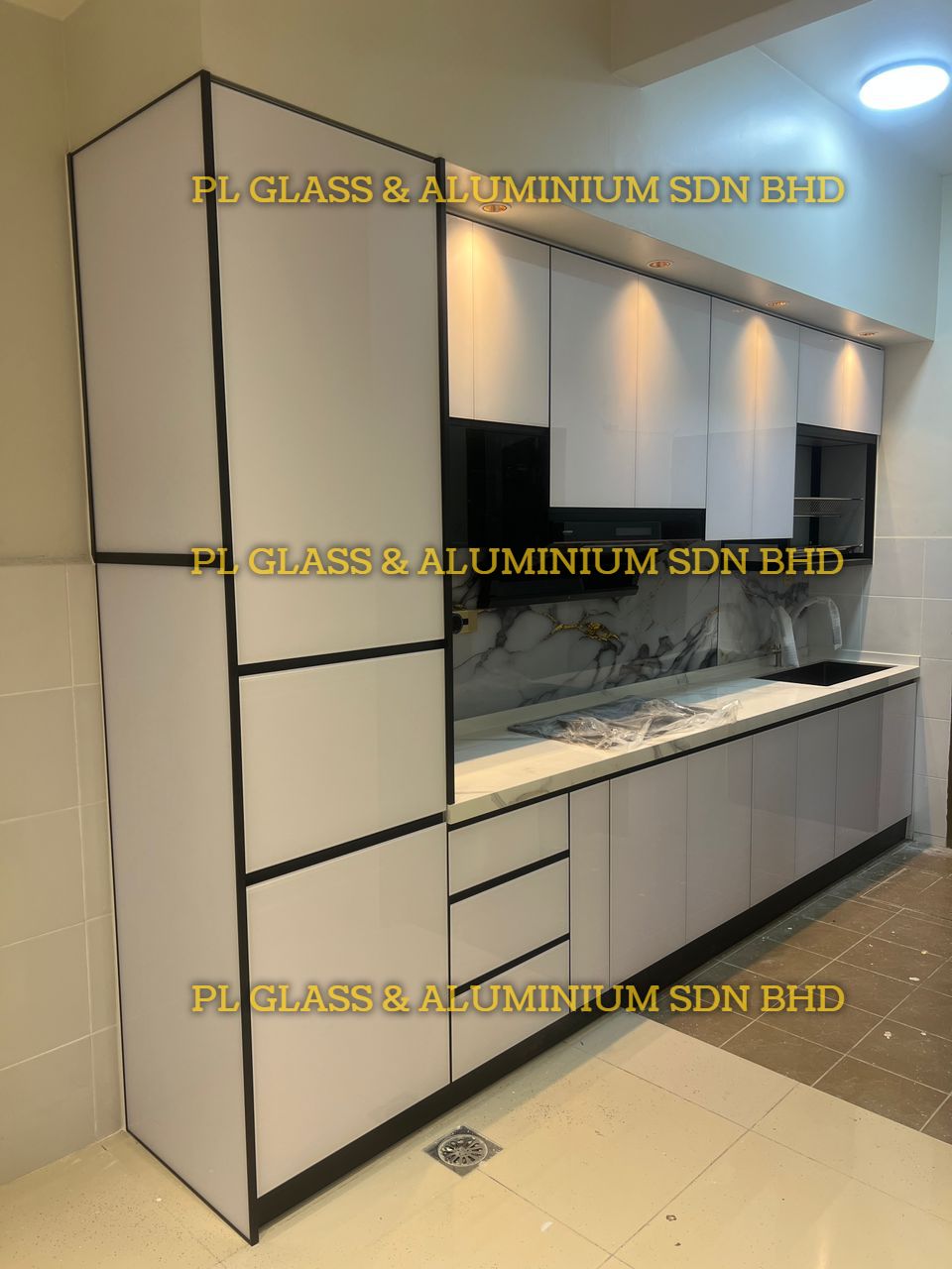 PL Glass & Aluminium Sdn Bhd