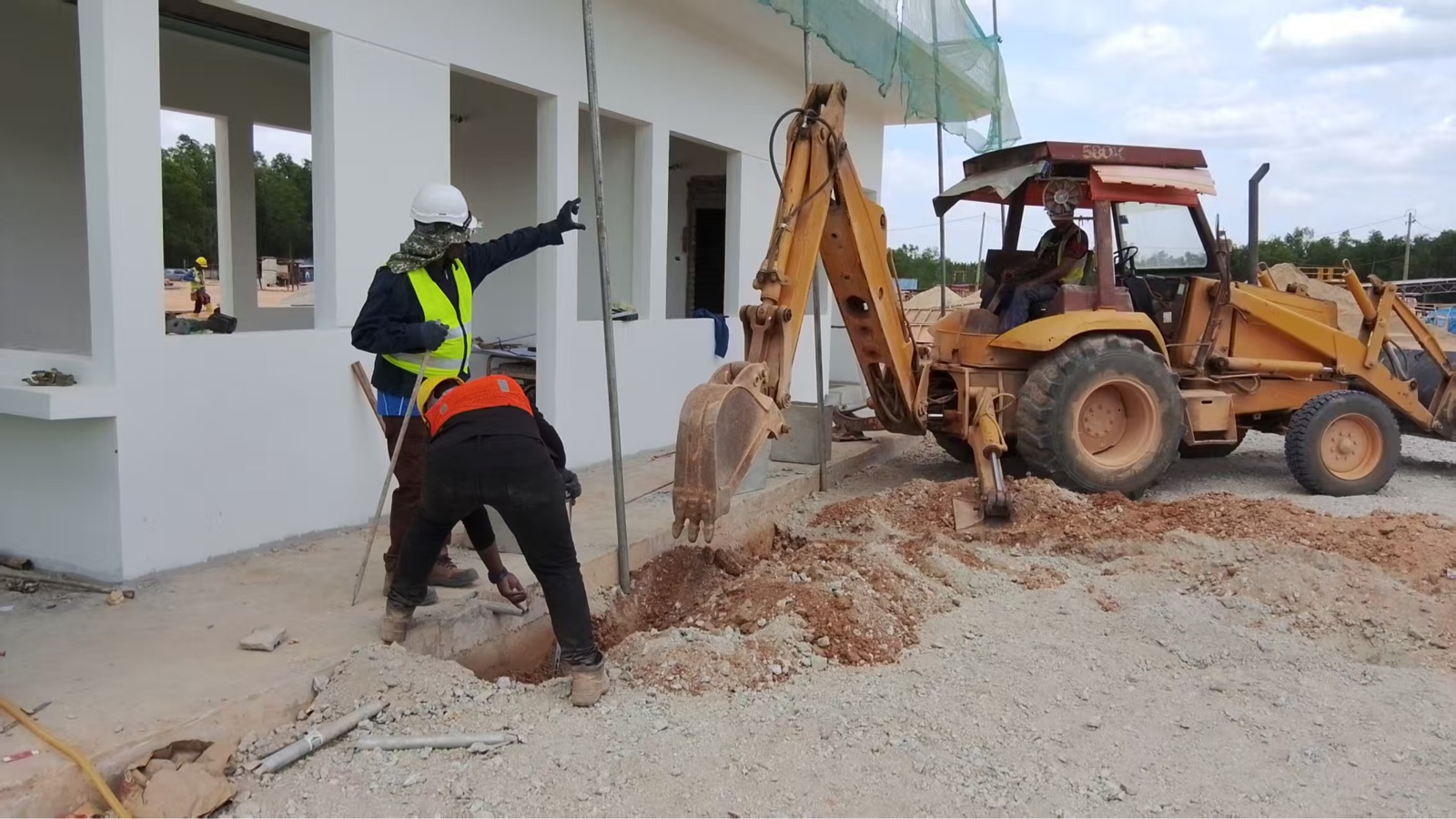 GV  Experienced & Professional Installation Team