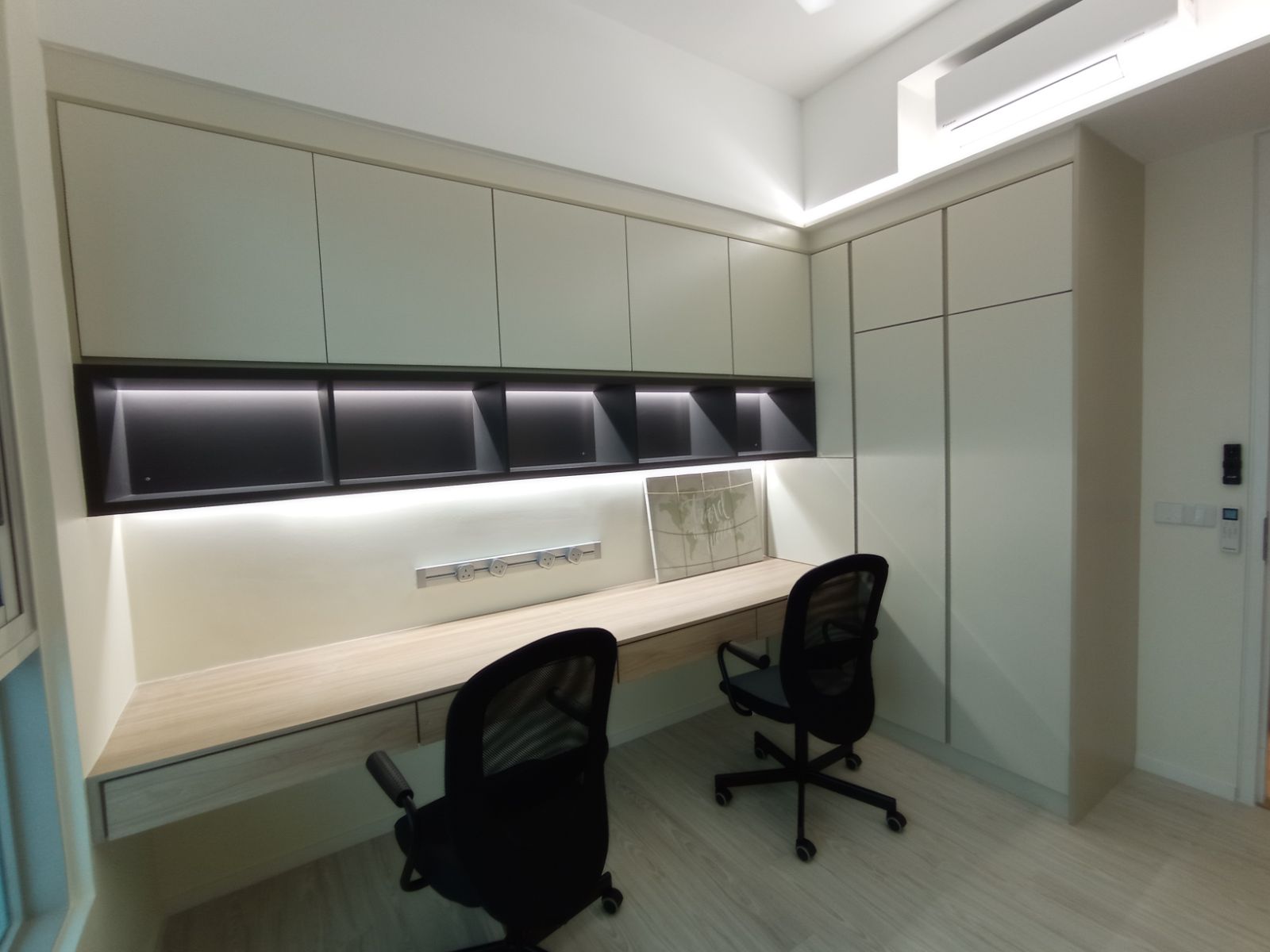 RENOCOM MANAGEMENT