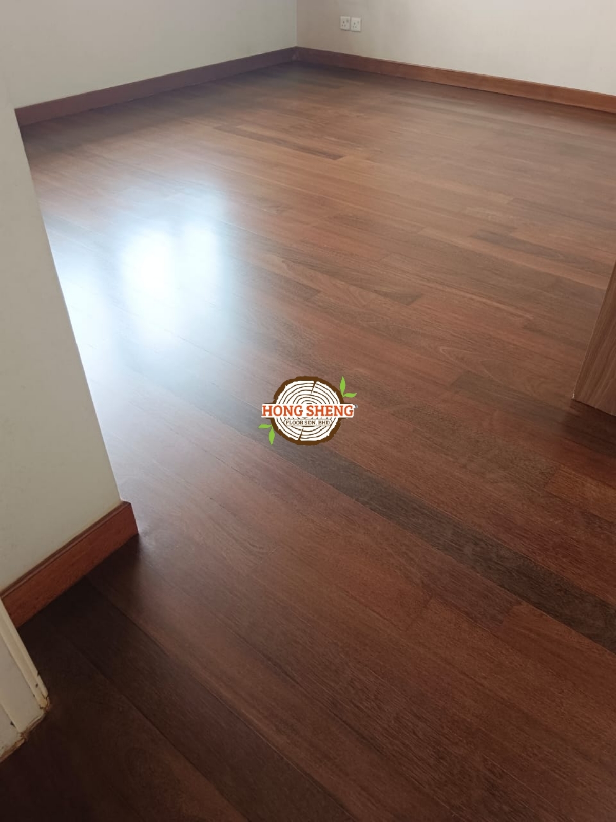 Timber Floor Polishing Service @ KL And Selangor Area 