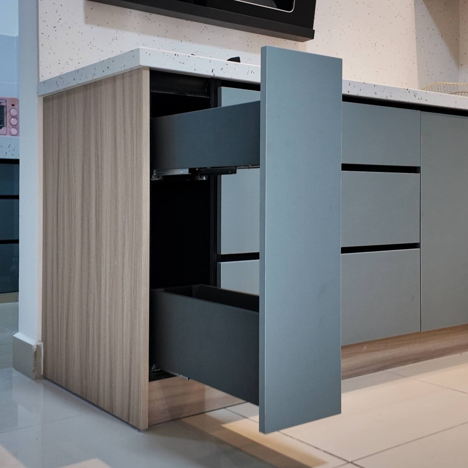 K & A ALUMINIUM KITCHEN DESIGN