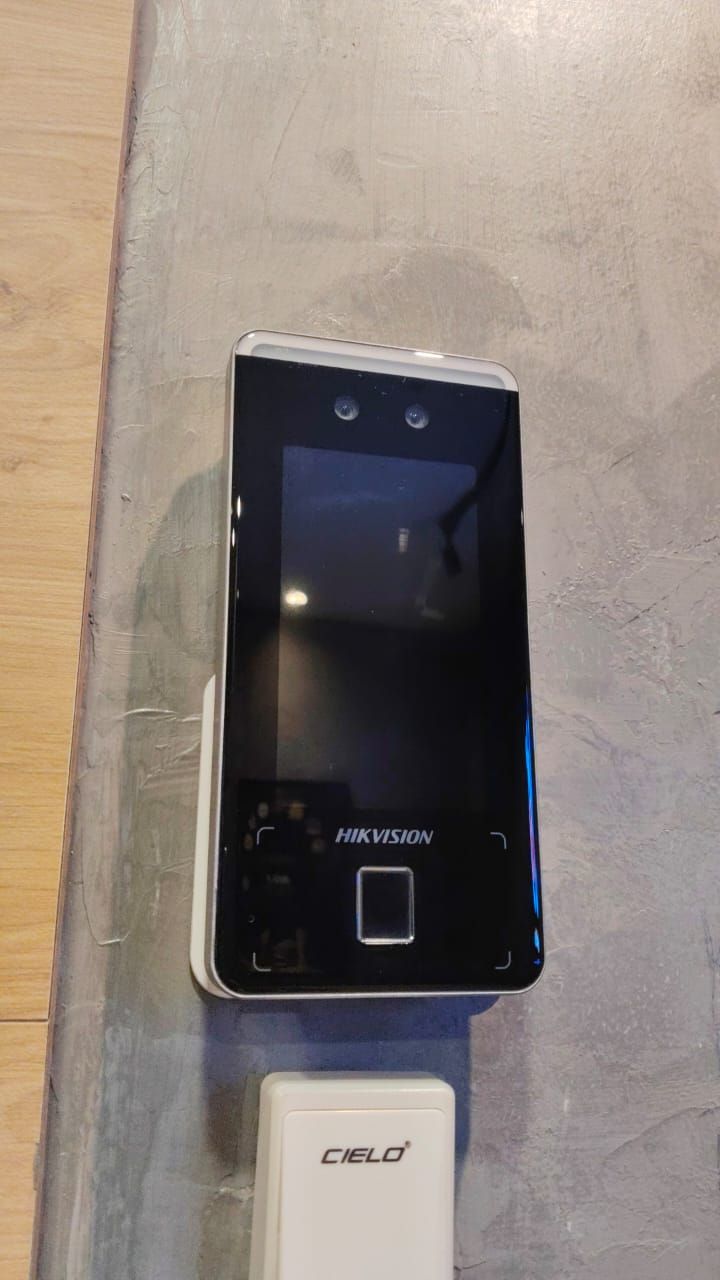 Hikvision Face Recognition Attendance System
