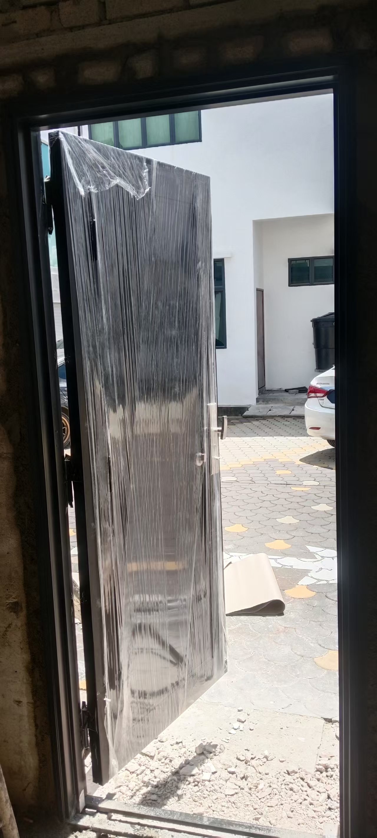 DT603 Size: 4 X 8 Ft  DT901 Size 3 X 7 Ft  Location: Taman Intan Setia